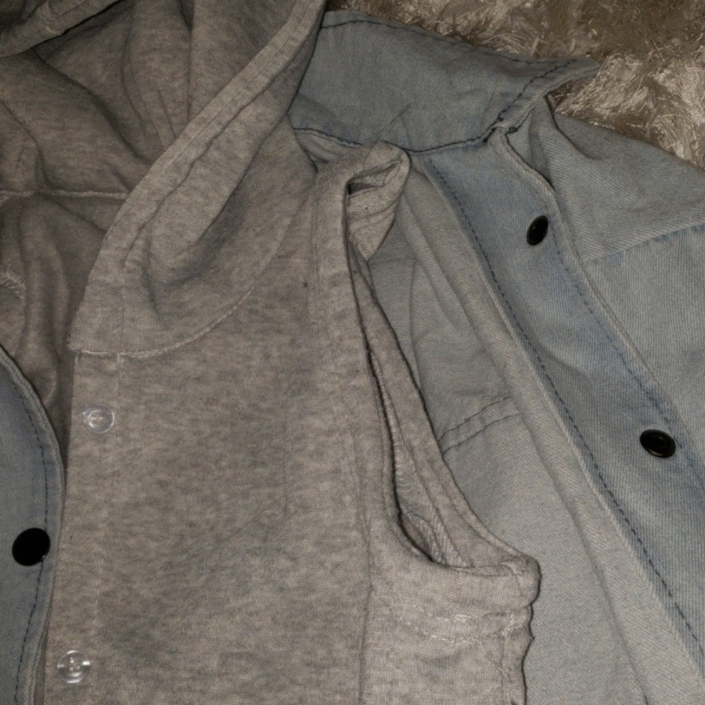 Denim jacket - Picture 4 of 7
